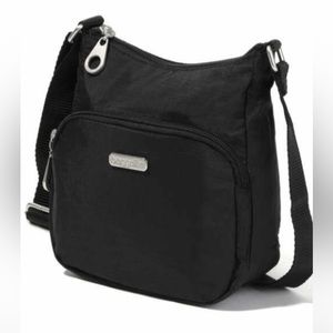 BRAND NEW Baggalini Joey Bagg